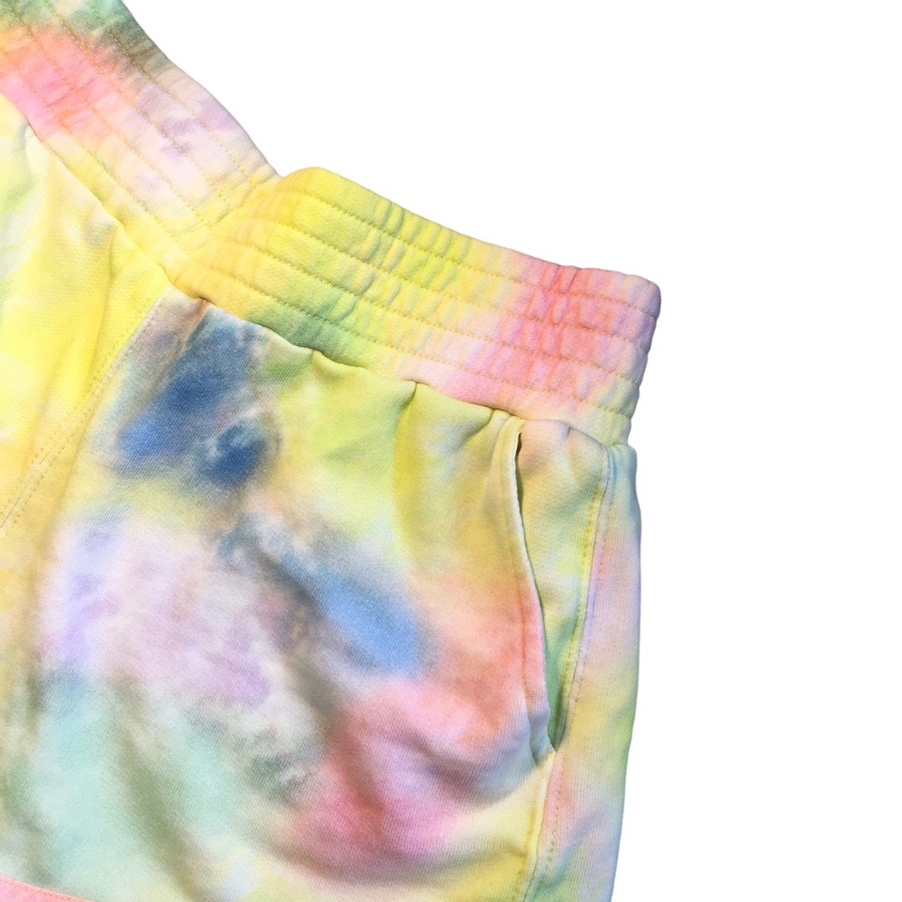 Alice and Olivia Tye Dye shorts NWT size small - Picture 9 of 12